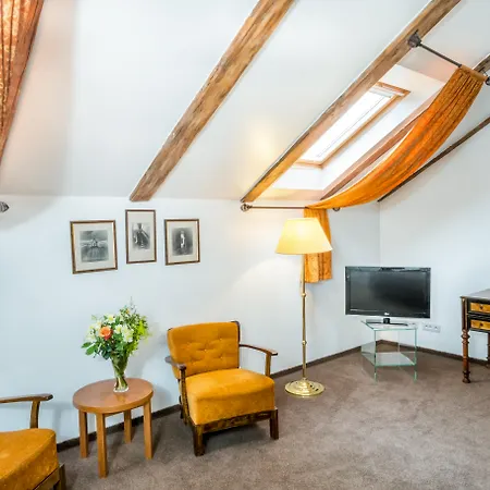 Boutique Hotel Bookquet-2